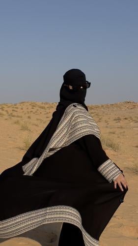 عباية كُثبان