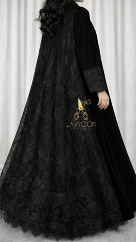 أسود الأثر الفاخر