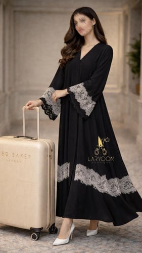 الدانتيل الإمبراطوري الراقي