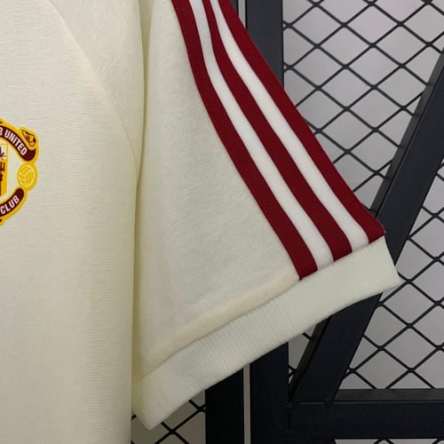 تيشيرت مانشستر يونايتد اصدار خاص