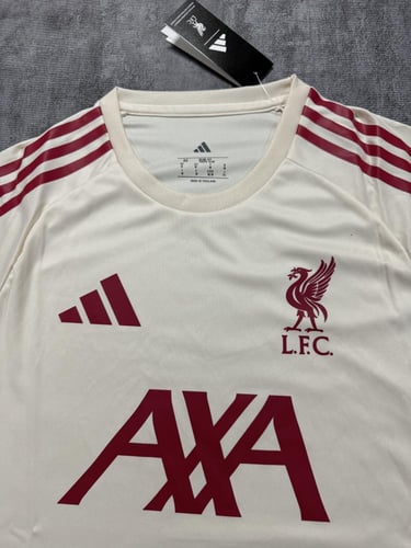 تيشيرت تدريبات ليفربول ابيض