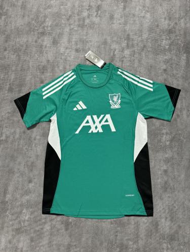 تيشيرت تدريبات ليفربول