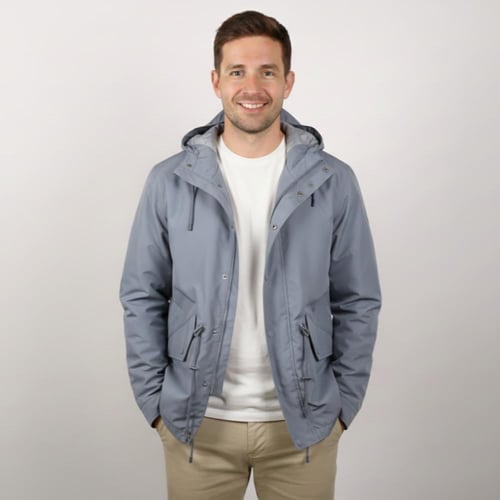 جاكيت واقي من المطر