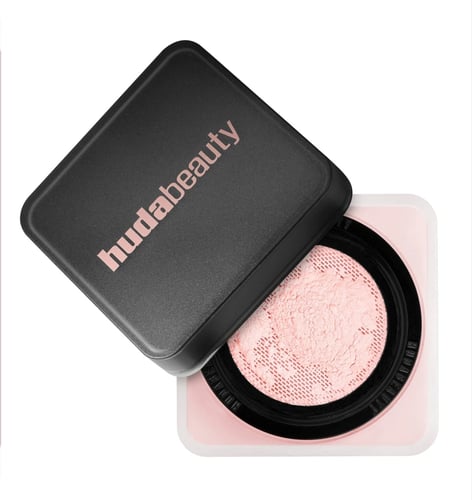 Huda Beauty loose powder (Cherry Blossom)