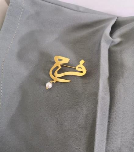 بروش للبنات الصغيرات