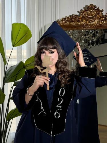 عبايات تخرج 2026