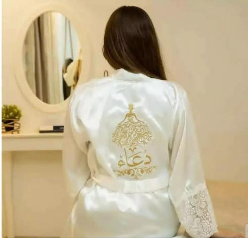 روب ملكي فخم للعروس
