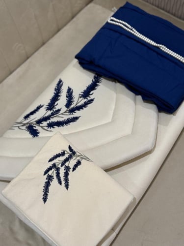 طقم شراشف صلاة الون الازرق