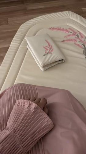 طقم صلاة لون لحمي