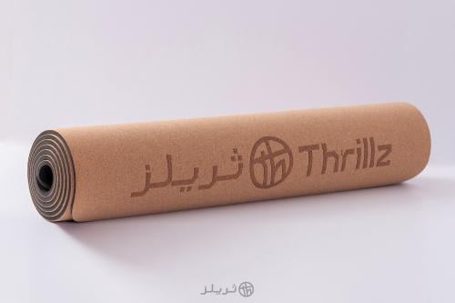 سجادة يوغا عالية الجودة من براند (thrillz)