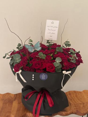 بوكية احمر تغليف اسود