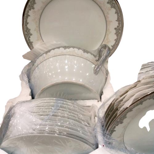 طقم سفرة 110 قطعة فضي