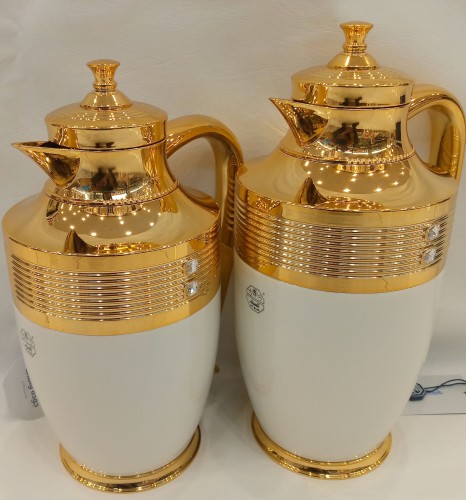 طقم ترامس عبق