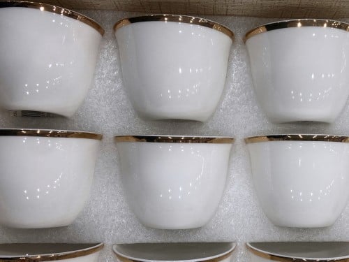 فناجيل قهوة عربي خط ذهبي