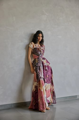Flowered set