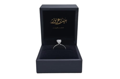 خاتم بحجر الماس LGM