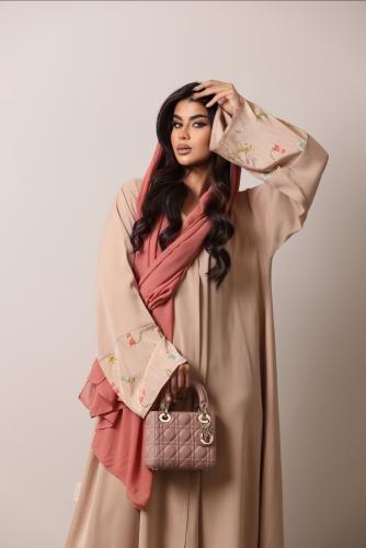 Alula blush