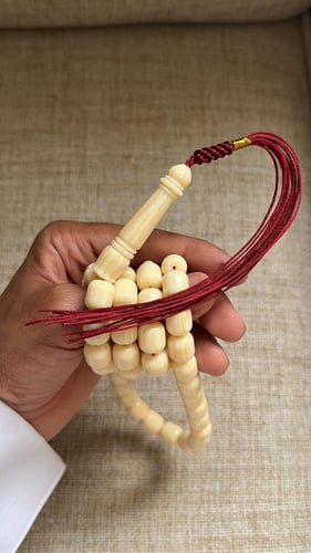 مسباح مستكه شبيه العاج