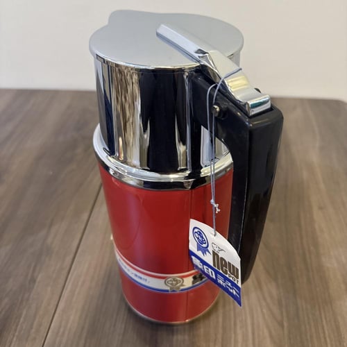 نوادر أم الفيل الياباني