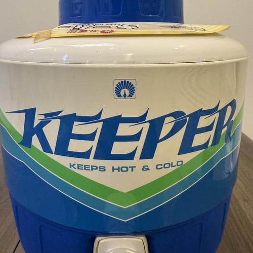 ترمس ماء أم طاؤوس تخزين قديم