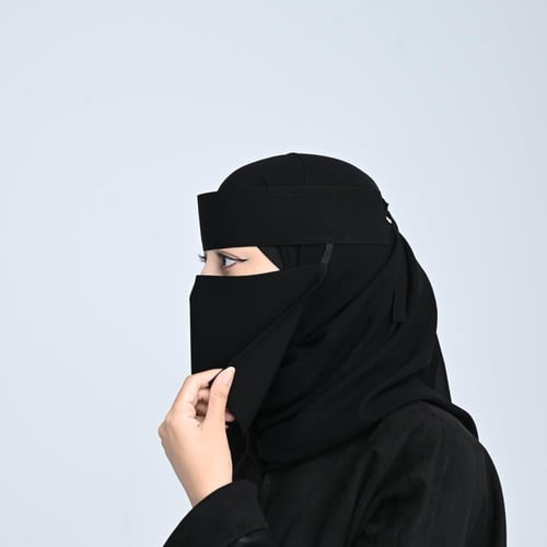 نقاب مقوى قصير مطاط طويل