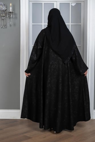 عباية الثراء كلوش كم مربع