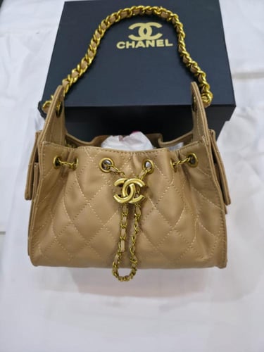 شنطة شانيل حجمين الأكثر طلبا