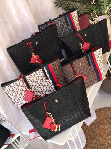 شنطة سي اتش جامعي