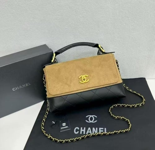 شنطة شانيل مع كافة الملحقات