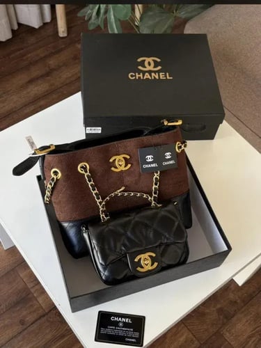 شنطة شانيل مع الملحقات