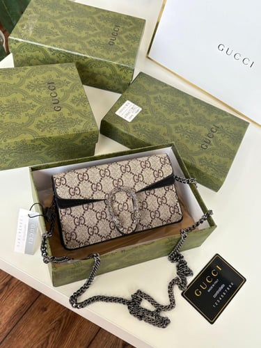 شنطة قوتشي حجمين