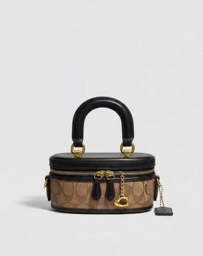 شنطة كوتش مع الملحقات