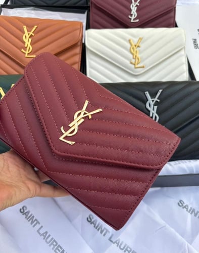 شنطة سان لوران