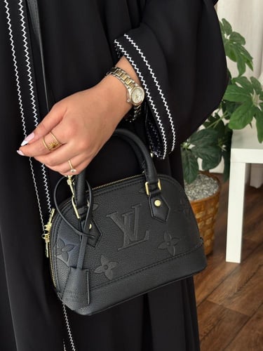 شنطة لويس فيتون هرم سوبر حجم وسط