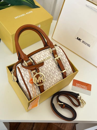 شنطة مايكل كورس