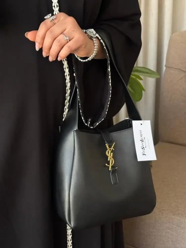 شنطة سان لوران