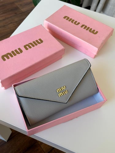 شنطة ميوميو