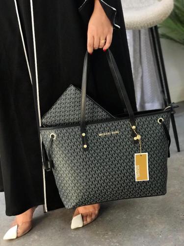 شنطة مايكل كورس