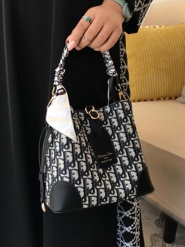 شنطة ديور مع الملحقات