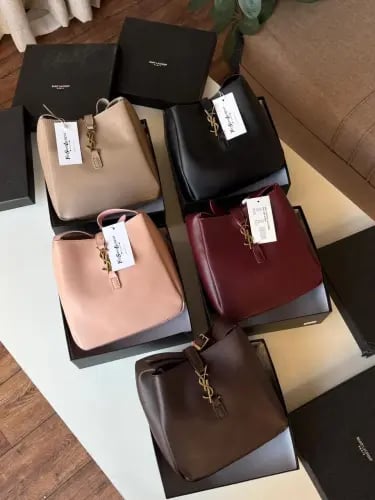 شنطة سان لوران