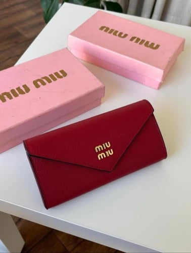 شنطة ميوميو