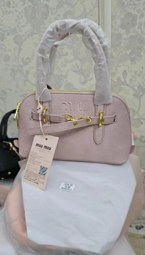 شنطة ميوميو