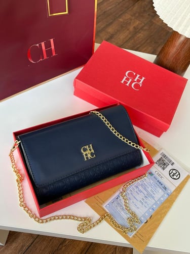 شنطة سي اتش حجم وسط