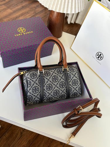 شنطة توري بورش