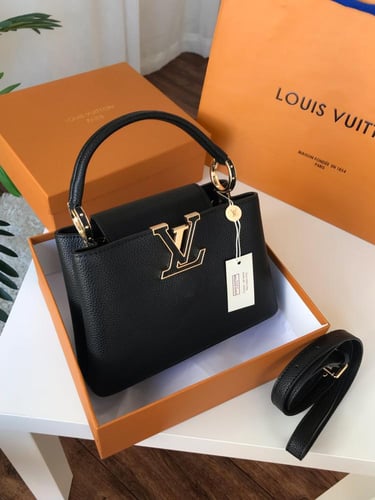 شنطة لويس فيتون مع الملحقات