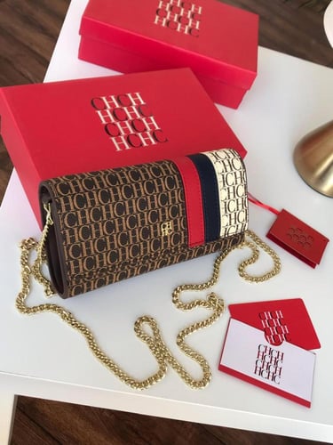 شنطة سي اتش مع كافة الملحقات