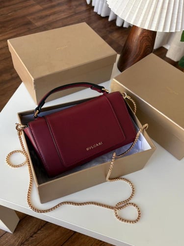 شنطة بولغاري