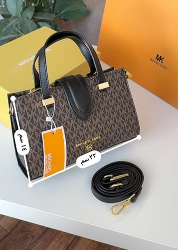 شنطة مايكل كورس