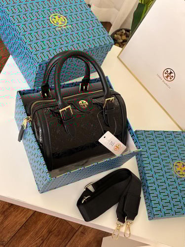 شنطة توري بورش