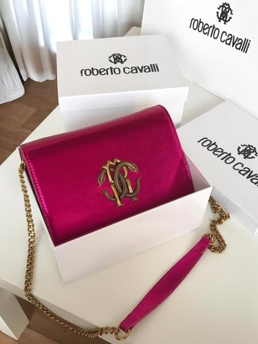 شنطة روبرتو كفالي